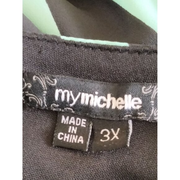 My Michelle Chevron Print Keyhole Back Elastic Waist Dress Size 3X - Picture 6 of 7